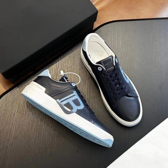 New Fashion Sports Casual Shoes Low-top Wear-resistant Non-slip Breathable Lace-up Sneakers Thick-soled Comfortable All-match Trendy Men's Shoes