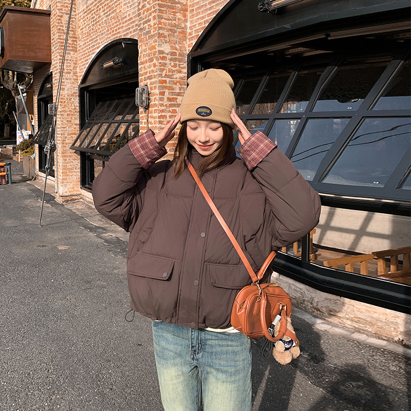 2025 invierno simple coreano empalme cuadrícula manga de cuello de plumón damas chaqueta corta chaqueta de pan chaqueta superior image 2