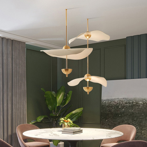 Nordic Creative Personality Restaurant Gold Pendant Lamp, Modern Minimalist Model Room Stairwell Art Bar Lotus Lamp