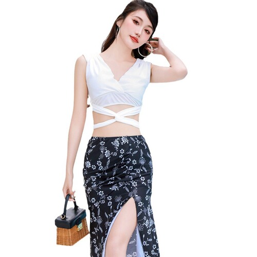 [Best-Seller] Women's Conservative Belly-Covering Bikini Swimsuit – 3-Piece Split Design for Beach Vacations