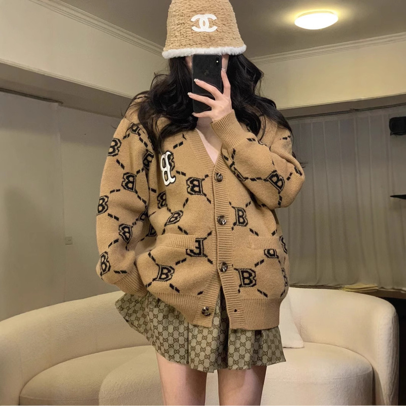 European High-grade Jacquard Rhombic Plaid Full Print Old Flower Knitted Cardigan Jacket Women's Autumn and Winter New plus size Loose Sweater