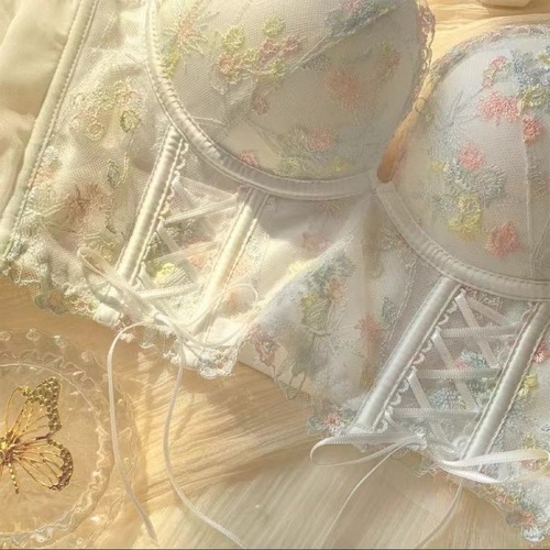 Fairy French bra underwear for women with bows to hold side breasts and gather small breasts to prevent sagging, sexy and pure desire without wire rings
