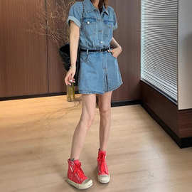 欧货连体短裤2025夏新款浅色牛仔薄款短袖屁帘连体裤裙宽松洋气版