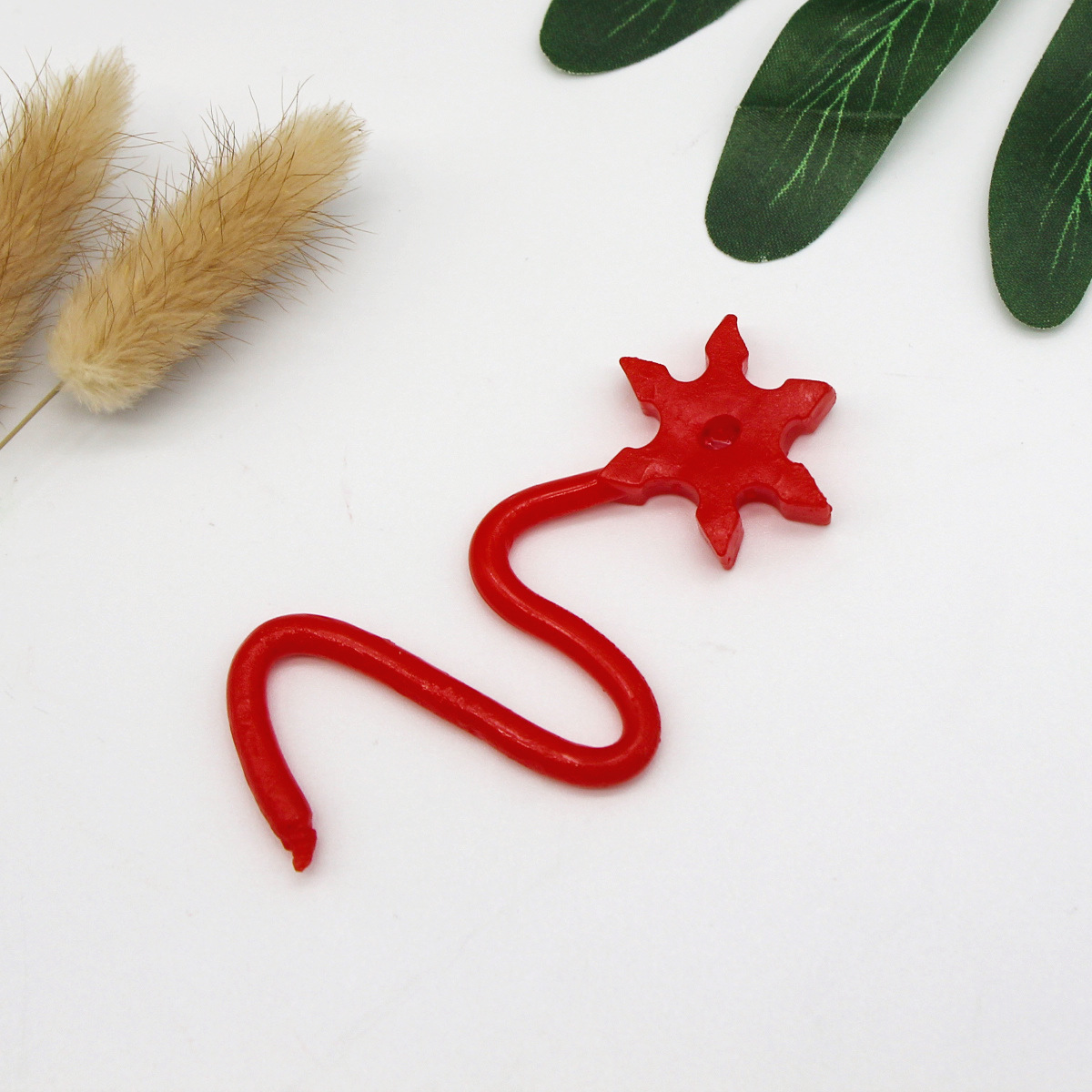 TPR caucho con cuerda copo de nieve ninja dardos transfronteriza exportación Venta caliente nueva persona entera extraña ventilación juguetes de goma suave