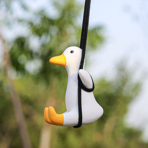 Car pendant Internet celebrity swing duck cute creative car interior decoration rearview mirror pendant plaster diffuser