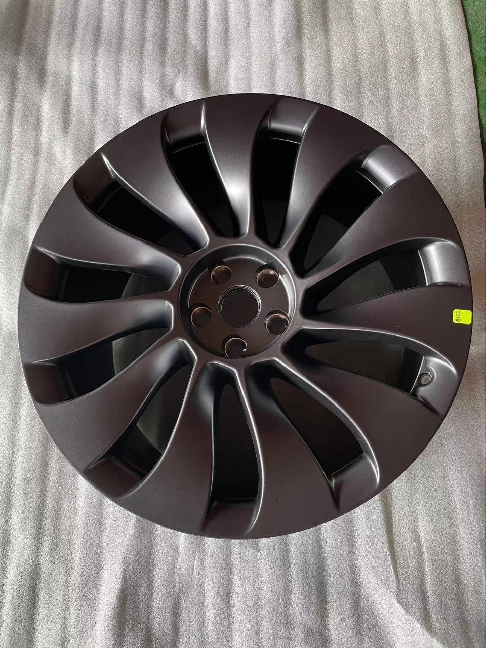 For Tesla Model Y19 inch 20 inch 21 inch wheel alloy steel ring car steel ring Tesla wheel 1