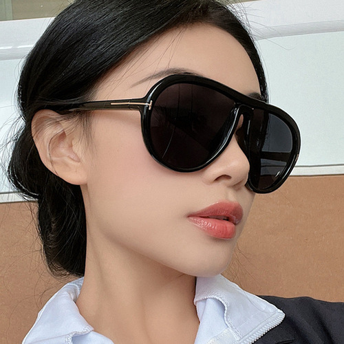 Retro ultra-light can be equipped with myopia pilot fashion glasses frame toad mirror large frame flat mirror anti-blue light concave shape