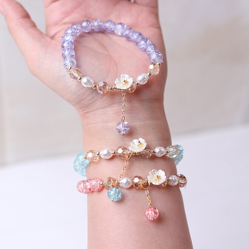 Cross-border South Korean and Japanese fashion new floral pendant bead bracelet, light and fresh colorful flower student campus style accessories