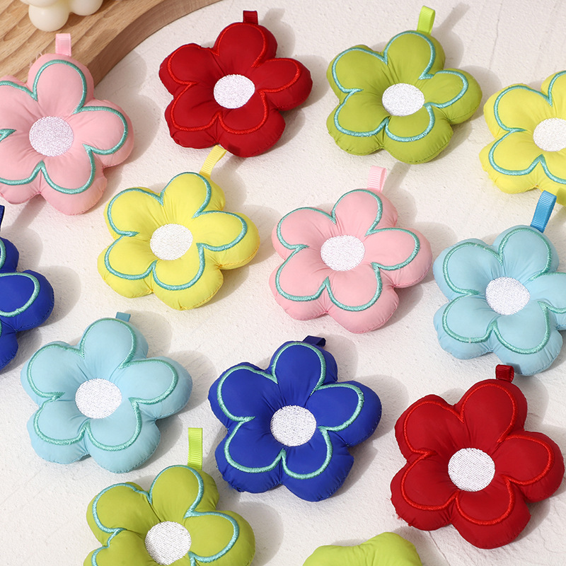 刺繍は綿の花の漫画の5弁の花の服装のアクセサリを満たして靴の靴下の帽子を包んで綿の電気の刺繍の服装の装飾品を満たします。|undefined