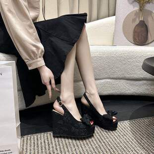 ���L�̽�Ь�����L�¸���ЬŮ2025�¿�����Y���¶ֺ����~��