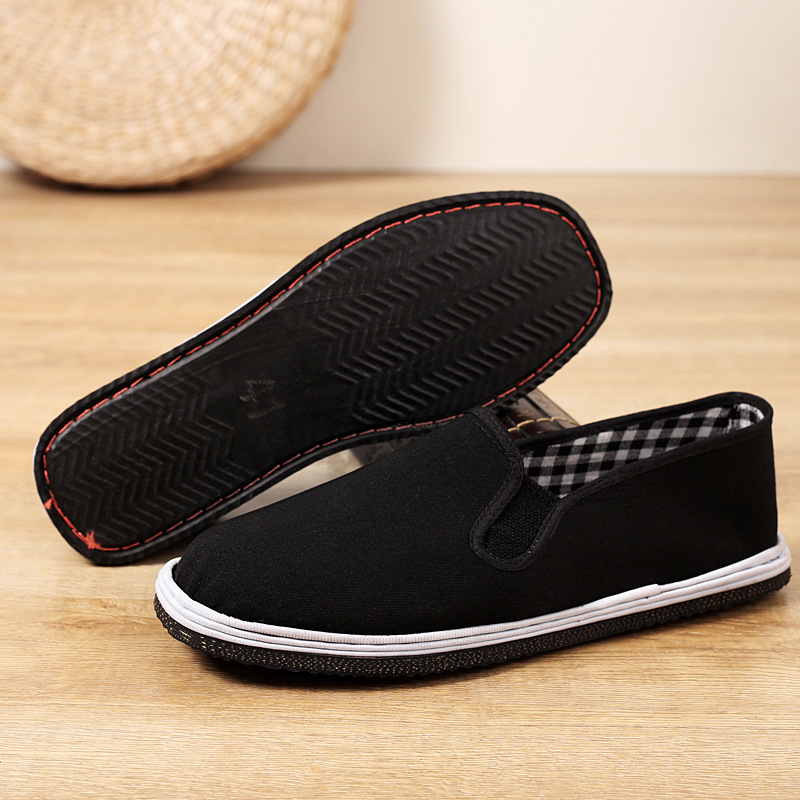 Factory 1 old Beijing tire bottom black cloth shoes men's construction site drivers farmland labor low-side anti-rolling blackboard shoes