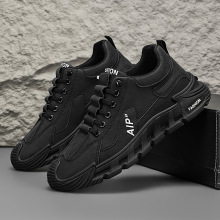 春季新款劳保男鞋男士休闲工装板鞋厚底防滑开车鞋男士运动跑步鞋