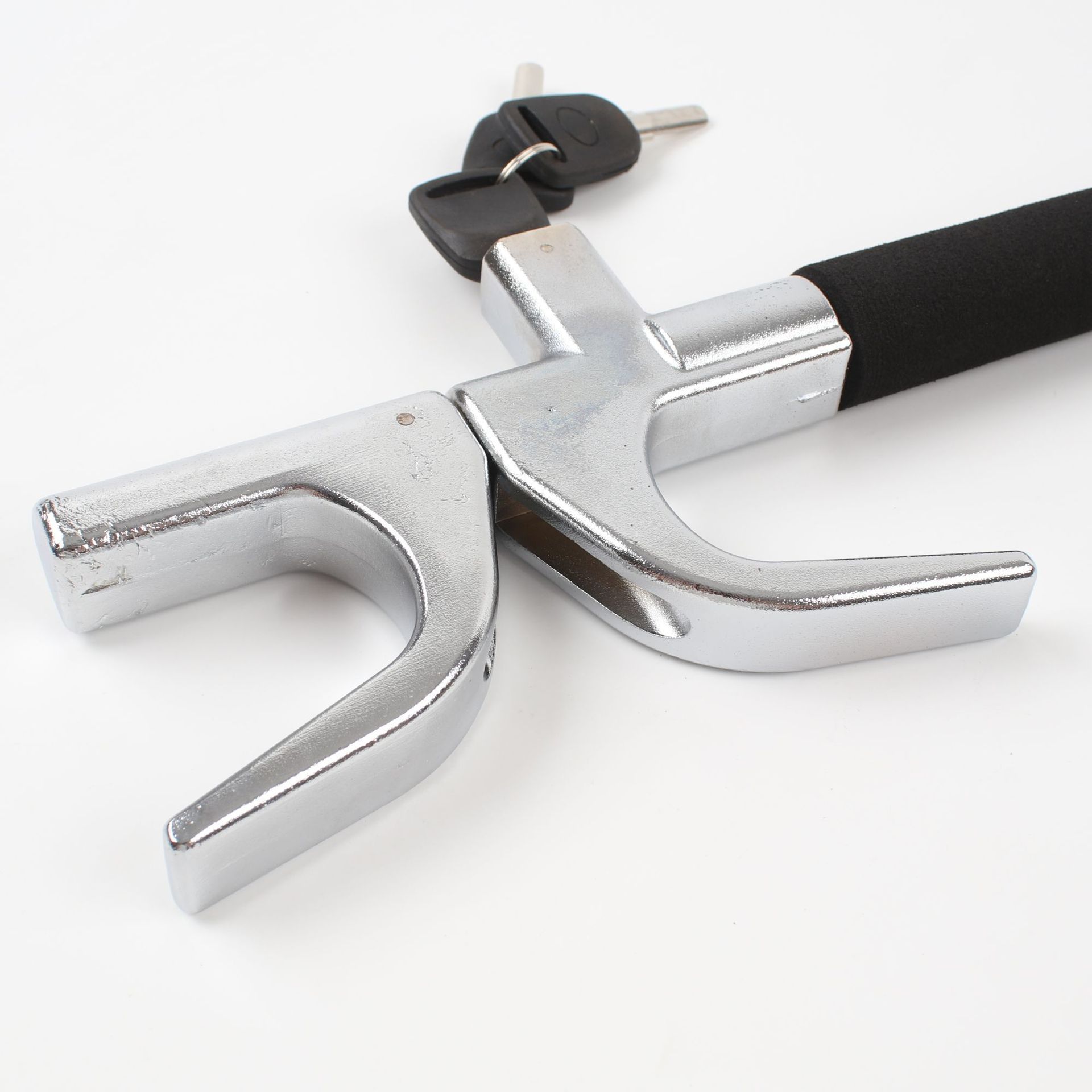 New Car Steering Wheel Lock, Multifunctional, Adjustable, Retractable, Safety Anti-Theft Lock, Thickened Window-Breaking Metal U-Shaped Lock