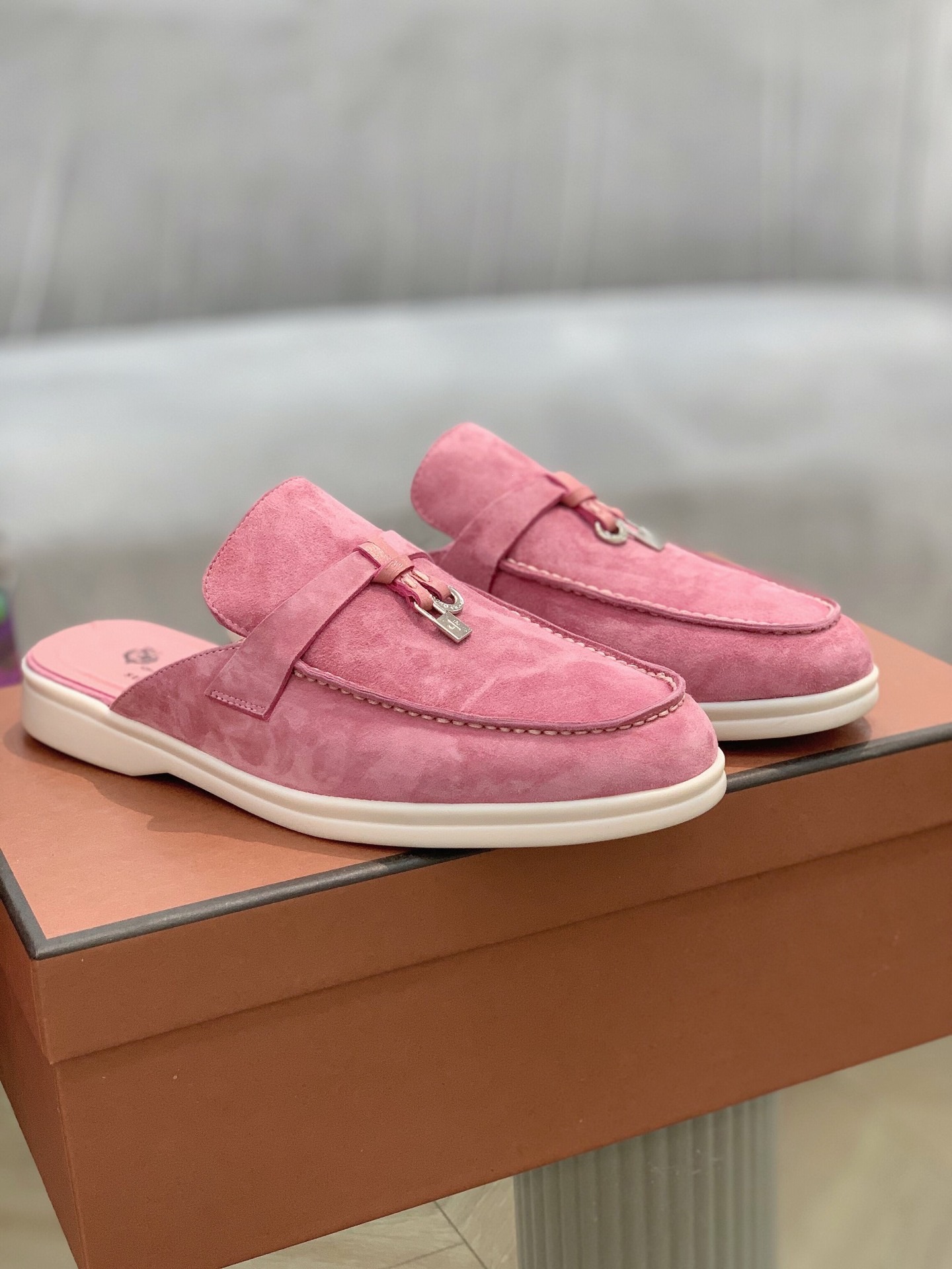 gWmWivOiz9St5JawZAY2YHqJGJIWGSE7RL1c