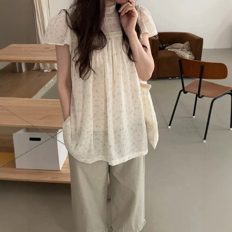 Now Available: French-Style Chiffon Floral Lace Doll Shirt for Women, Summer 2026, with Small Flutter Sleeves, Hollow-Out Patchwork, Loose-Fitting Shirt