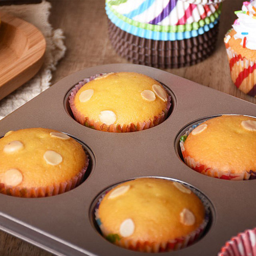 Boxed baking printed oil-proof cake cups, egg yolk crispy snow Mei Niang paper holders, paper biscuit cookie holders, 100 pieces