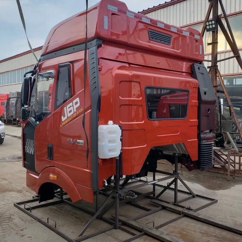 Adapted to the new J6P front bumper lower trim J6 silver bar anti-collision bar spoiler truck accessories