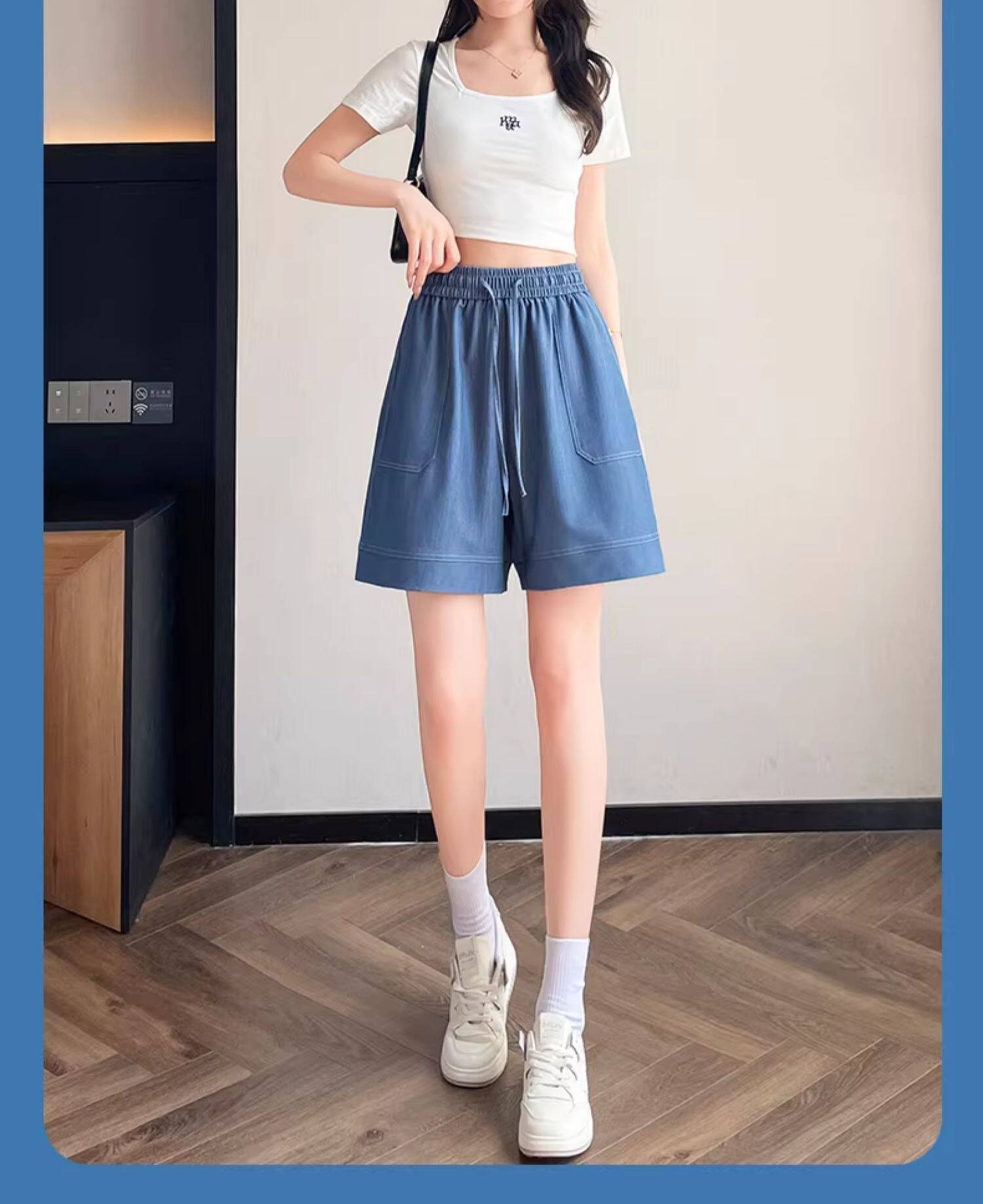 Quần short jean nữ lưng cao ống rộng chất liệu tơ tằm mát mẻ — màu xanh nhạt chi tiết 14