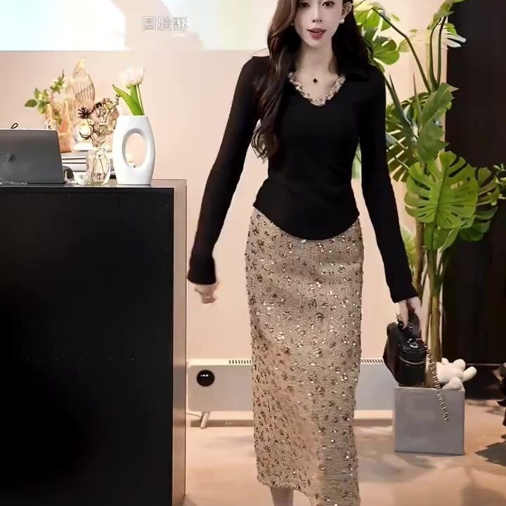 洋气减龄V领拼接长袖t恤套装女秋冬高腰亮片开叉半身裙设计感上衣|undefined