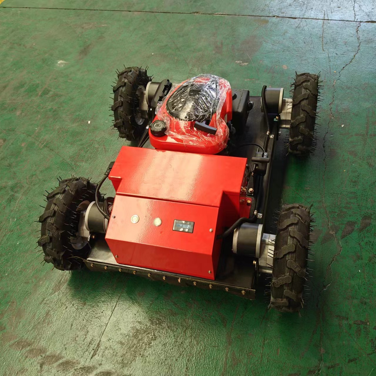 源头厂家割草机专用果园农场使用碎草机性价比高智能遥控割草机