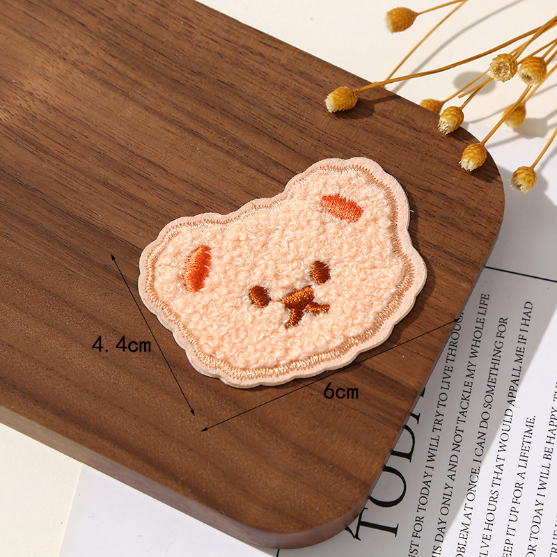 クリエイティブクマの衣類装飾かわいい布ステッカー DIY ジュエリー材料漫画子供服刺繍アクセサリー工場卸売|undefined