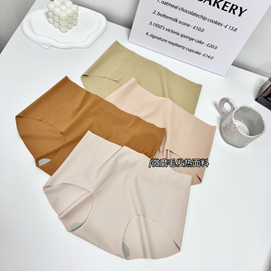 가을과 겨울 새로운 젤리 스트립 브래지어 매칭 샌딩 속옷 숙녀 원활한 허리 통기성 브리프 도매