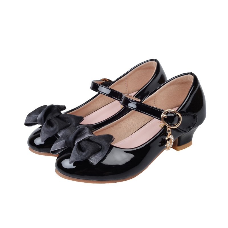 Zapatos de niña 2025 nuevo estilo coreano moda zapatos de princesa para niñas mocasines versátiles con lazo zapatos de cuero para niñas pequeñas