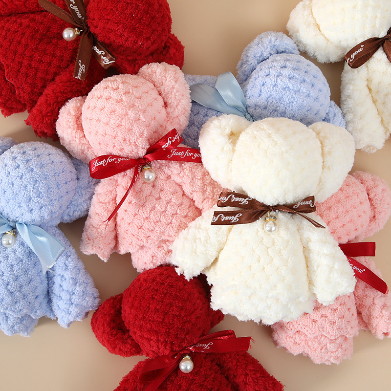 30*30 bear towel wholesale gift handbag coral fleece square towel holiday birthday wedding gift with hand gift