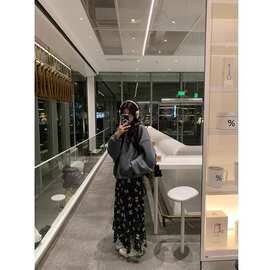 左边女装高腰无袖吊带裙2026夏季新款蝴蝶结印花连衣裙