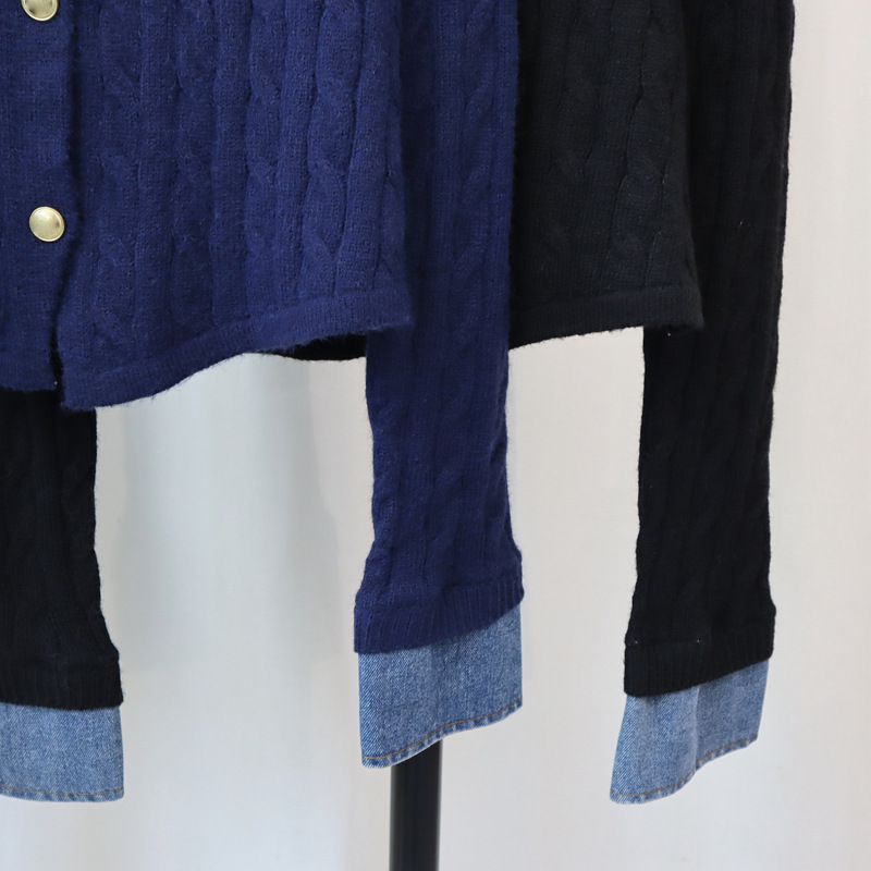 Vêtements pour femmes Cardigan tricoté en denim épissé en deux pièces automne et hiver nouvelle veste pull tempérament design chic_voghion.com