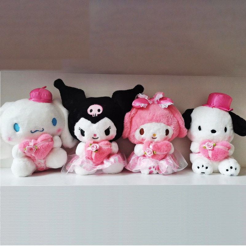 Nueva muñeca de juguete de peluche Kulomi de abrazo de corazón al por mayor boutique Sanliou muñeca almohada para niños regalo de evento