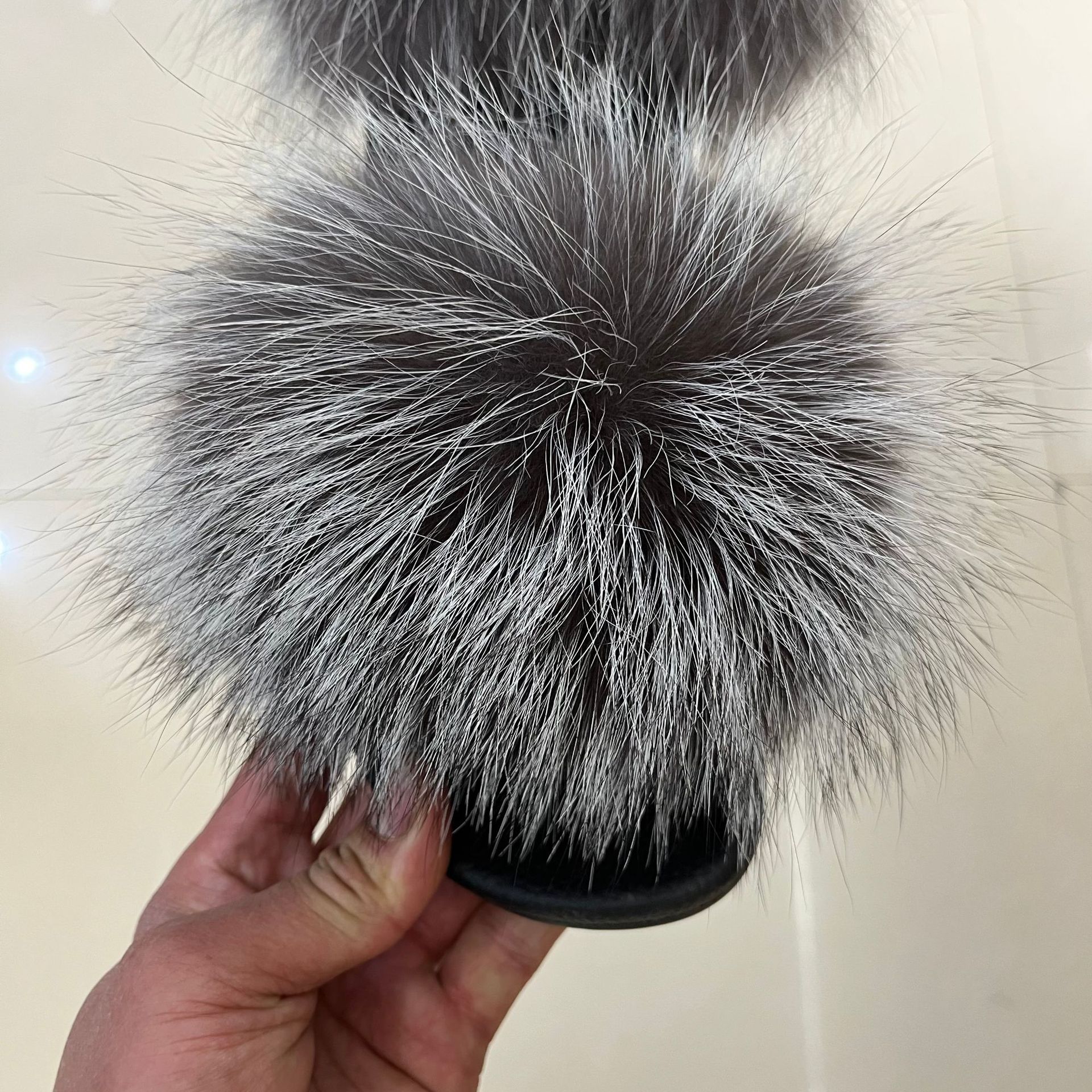 Zapatillas de pelo de zorro de moda damas una zapatilla de piel casera para usar zapatos de playa casuales zapatillas de piso plano