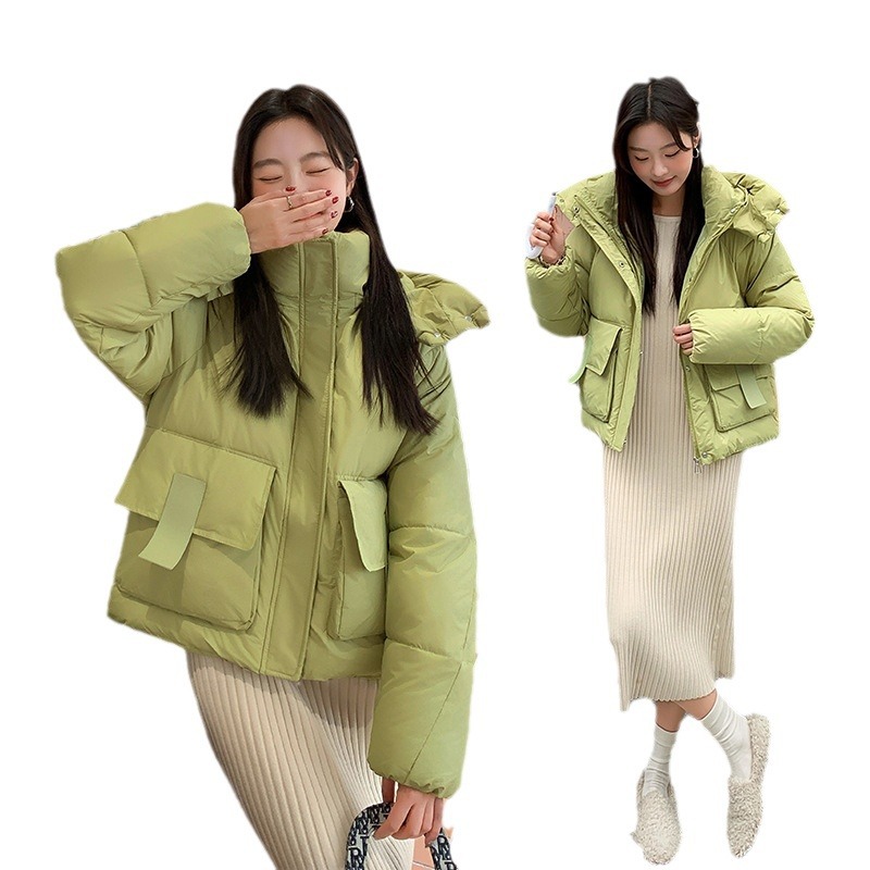 Ropa de algodón esponjosa corta de invierno de mujeres 2024 nuevo estilo coreano de bolsillo grande suelto abrigo de pan corto