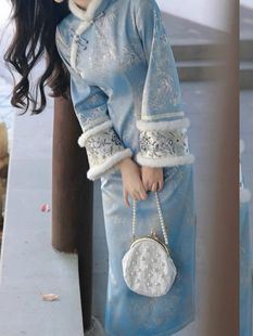 �{ɫ��Ů��2025�궬���¿�ӽq��ůë�q�I��������ʽ�������B��ȹ