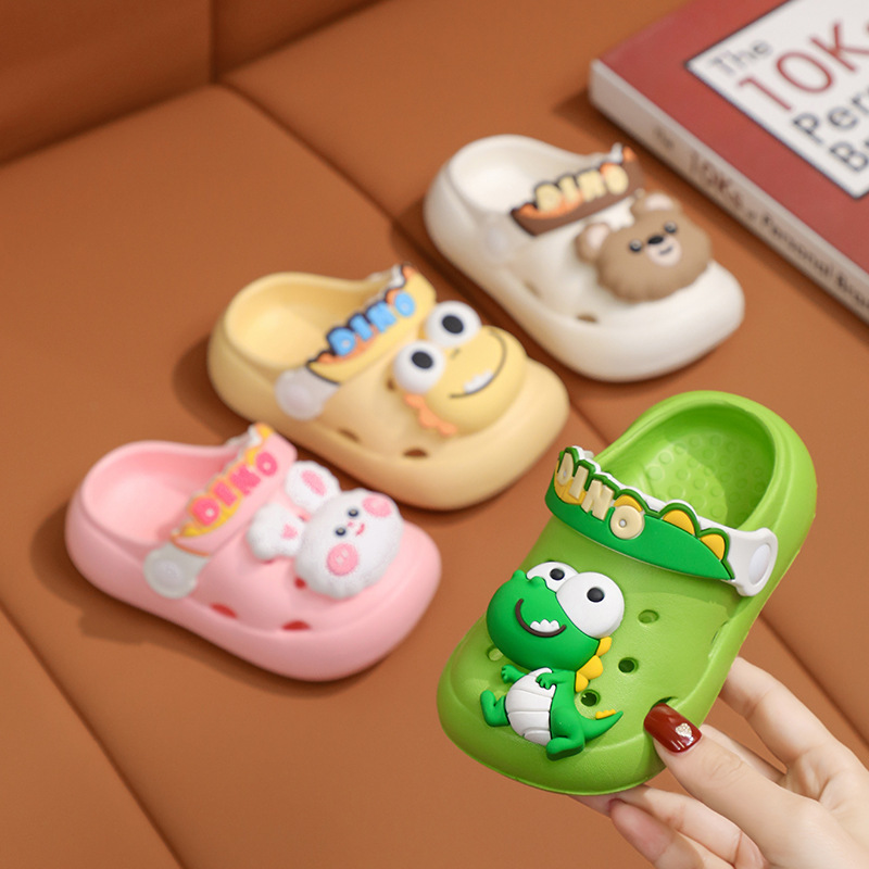 Children's Slippers Summer Non-slip Boys and Girls Cartoon Baby Breathable Beach Shoes Baby Toe Slippers Outer Wear Hole Shoes