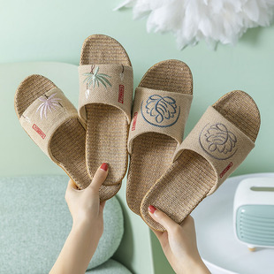 ����������ЬŮ�ļ������҃���H�Ҿ��Ї��L����Ь������