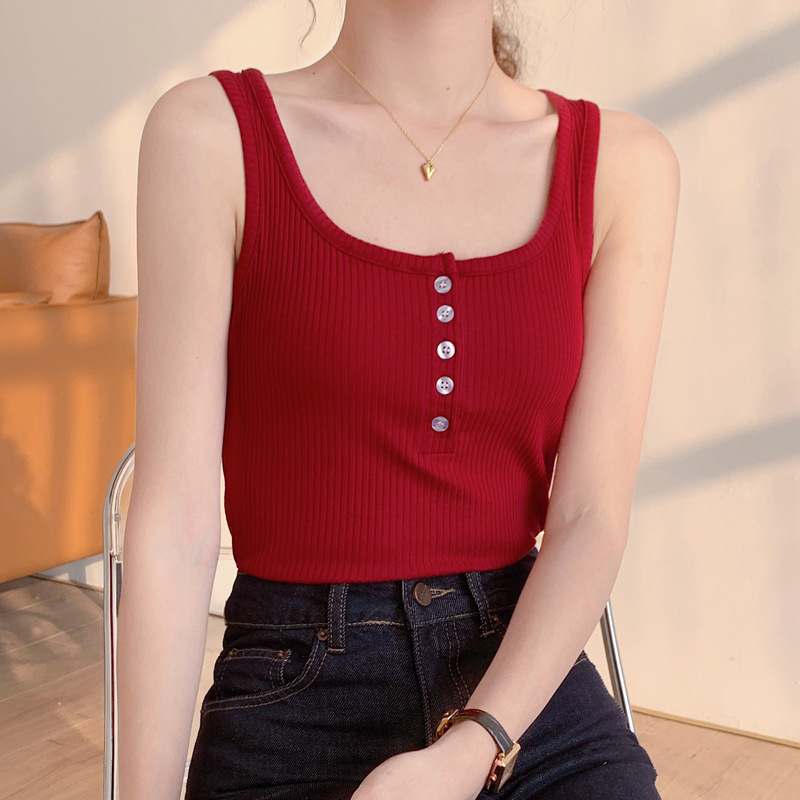 Camiseta sin mangas sexy con cuello en U de algodón de alta calidad para mujer, nuevo estilo de verano 2026, camiseta interior sin mangas con botones, camisola ajustada.