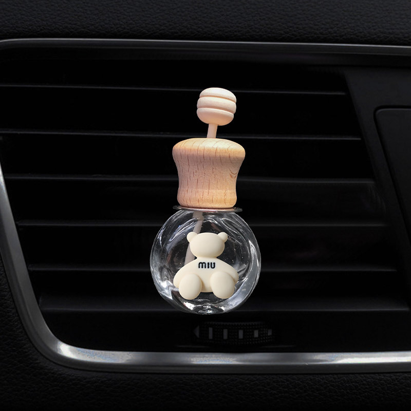 Red de la red color té leche dibujos animados coche salida de aire botella de perfume creativo lindo coche decoración de aromaterapia accesorios de coche