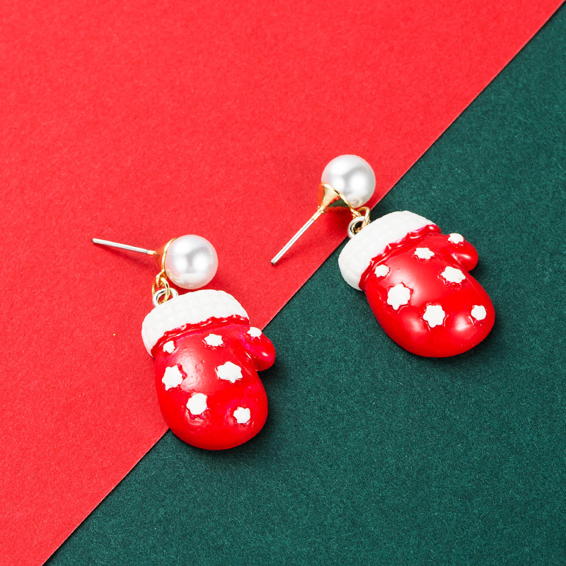 Christmas Series New Alloy Resin Bear Gift Box Earrings Wholesale Nihaojewelry display picture 7