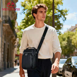 欧美复古真皮斜挎包休闲潮流竖款方型单肩包户外运动通勤便携挎包