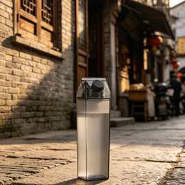 透明方形牛奶杯单层塑料洗得干净杯清洗很干净卫生杯子