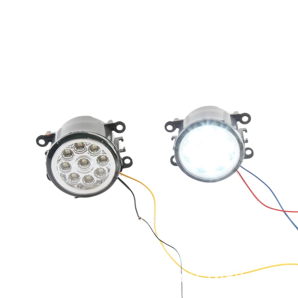 Aplicable a 2004 Raytheon DACIA Logan LED Luz de niebla Renault luz diurna Duster niebla lámpara