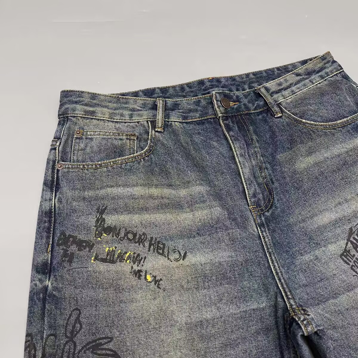 Men's Clothing Men's Trendy Edgy Graffiti Print Distressed Jeans High Street Style Loose Fitting Straight Leg Trousers For Spring Autumn_mkmklike.com