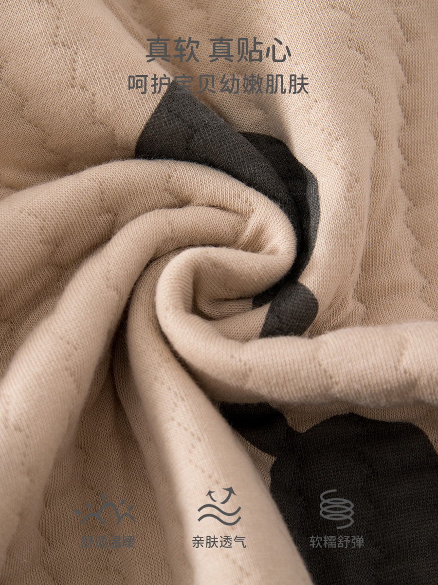 Uniforme de bebé otoño y invierno capa de aire caliente chaqueta para bebés en el hogar ropa de escalada de algodón intercalada ropa caliente