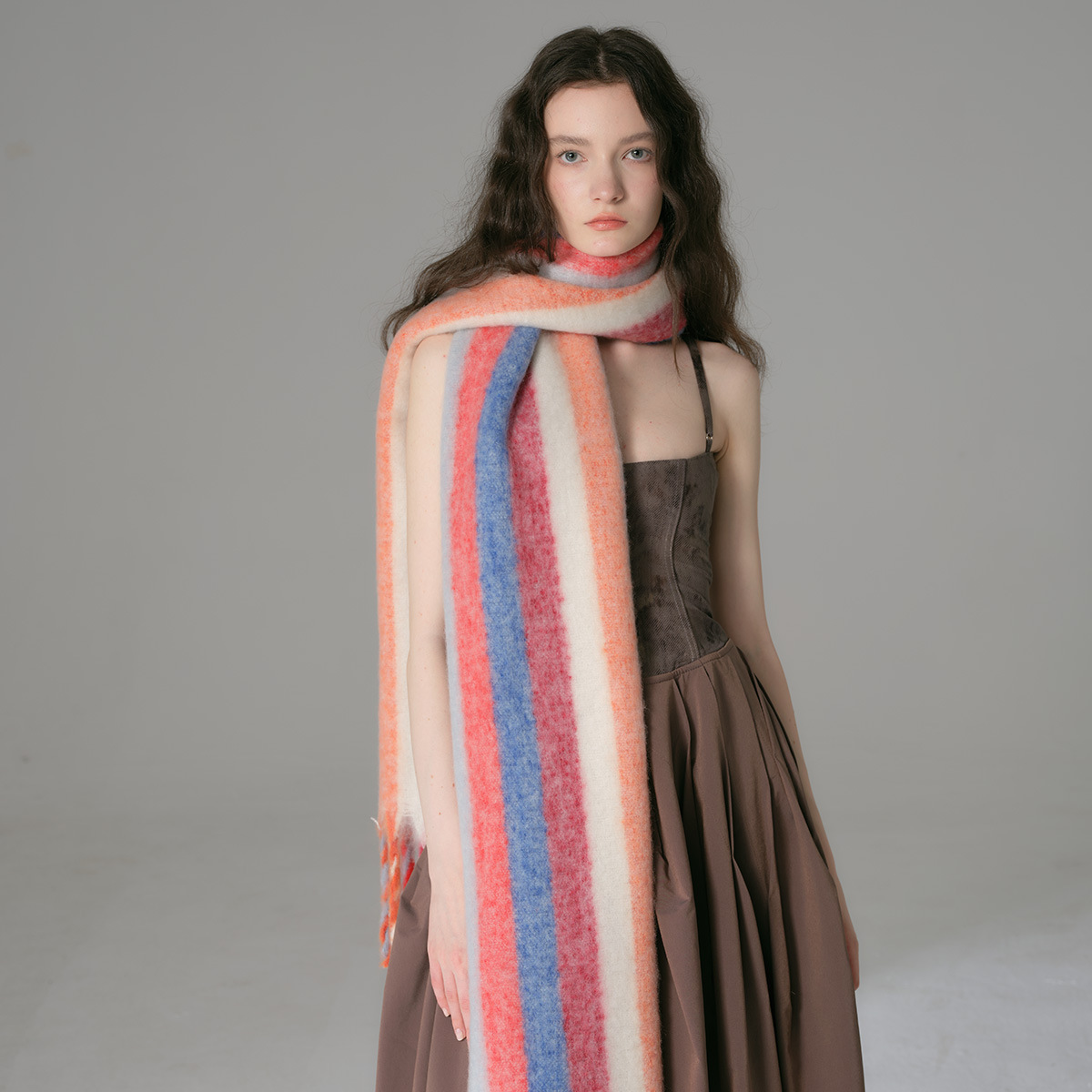 Regenbogenfarbener Kontrast-Vertikalstreifen, farblich passende Kaschmir-Imitation, Schal für Damen im Winter, für warme, weiche Atmosphäre, Quaste, Lätzchen, Schal_voghion.com