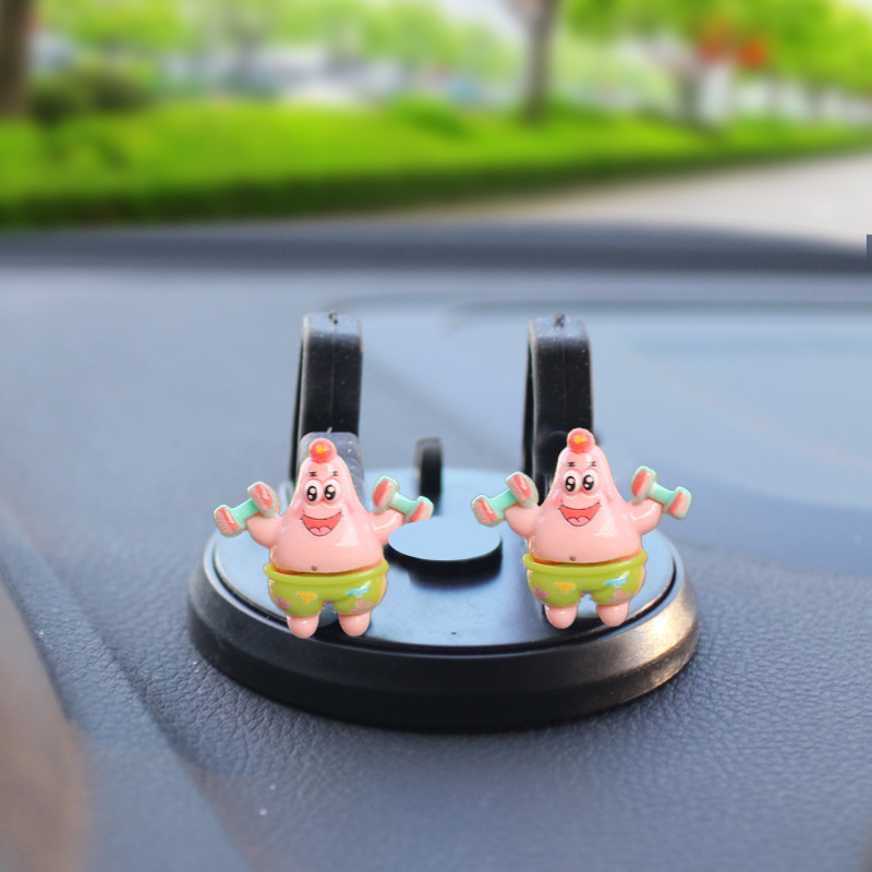 El nuevo adorno de coche de Bob Esponja súper lindo adorno de la pantalla de navegación de la consola central del coche de dibujos animados adorno de la cabeza