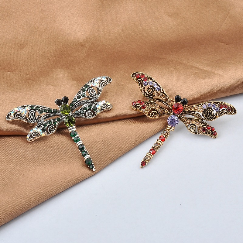 Retro Dragonfly Alloy Inlay Rhinestones Women's Brooches display picture 2