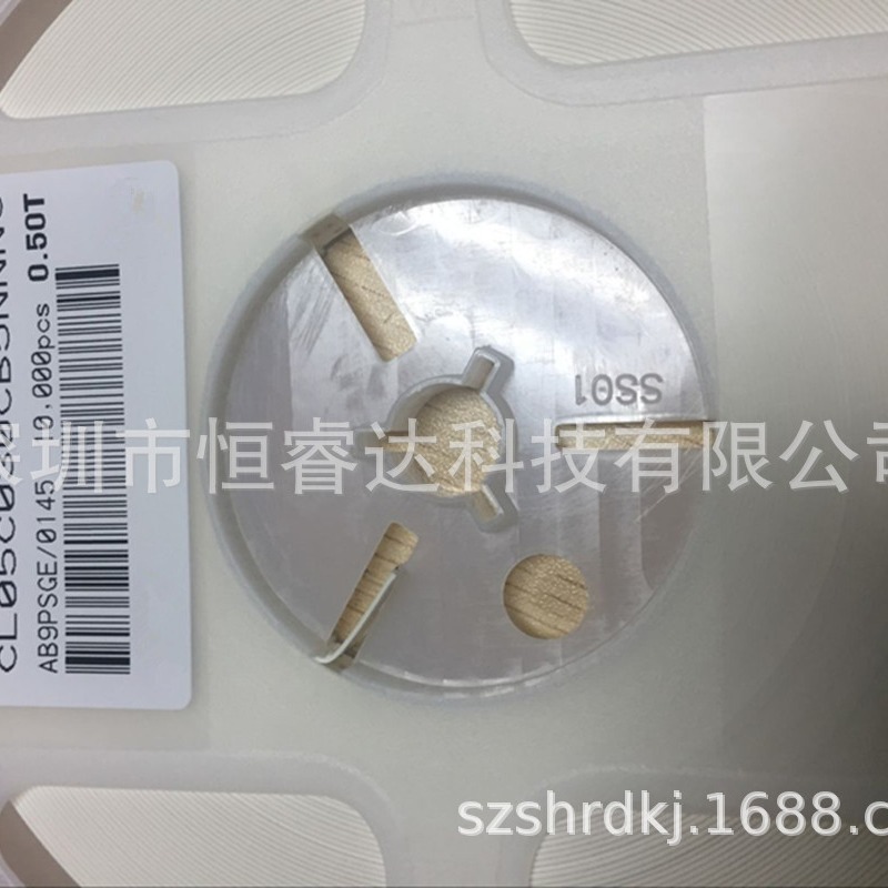 全新原装贴片陶瓷电容CL05C030CB5NNNC 0402 50V 3PF 5% NPO/COG