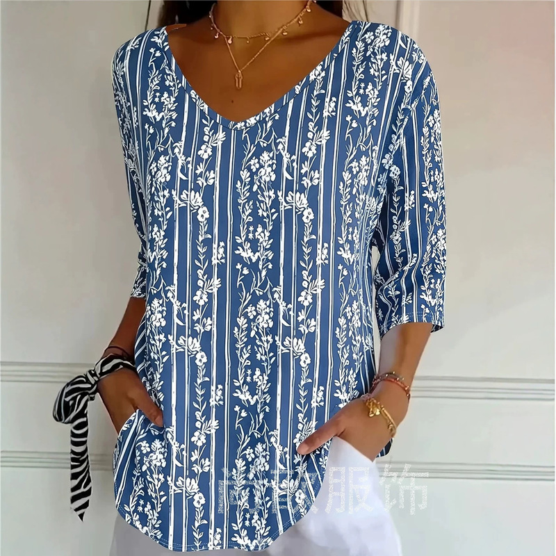 2026 European and American Cross-Border Women's Three-Quarter Sleeve T-Shirt Blue Floral V-Neck Casual Top for Daily Outings