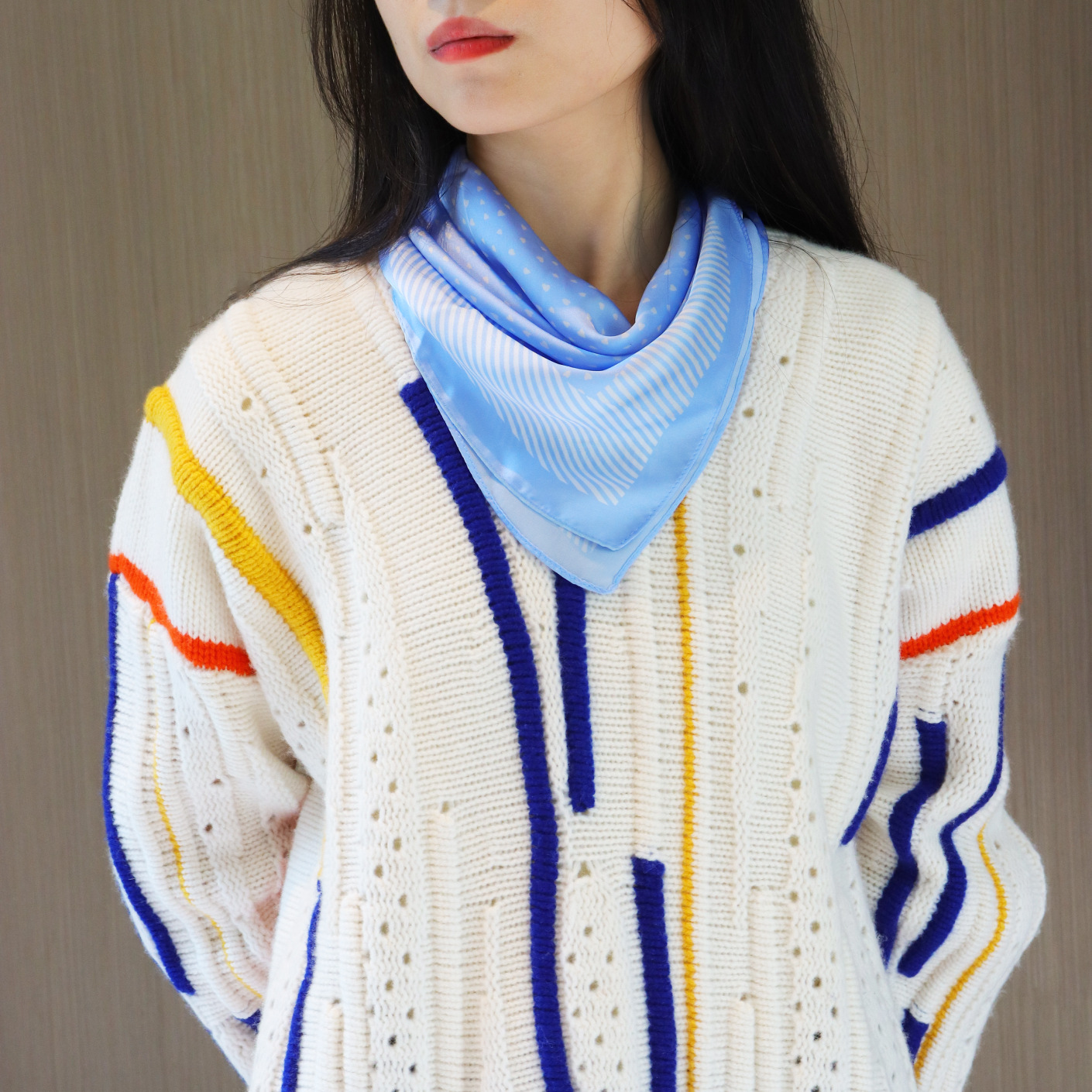 Frühling und Herbst Dekoration Gedruckt 70cm Kleine Quadratische Handtuch Simulation Blau Welle Dot Vielseitig Professionelle Tragen mit_voghion.com